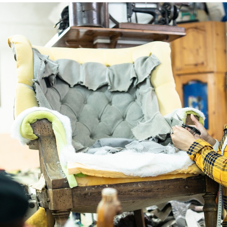 Upholstery services in Portsmouth, VA